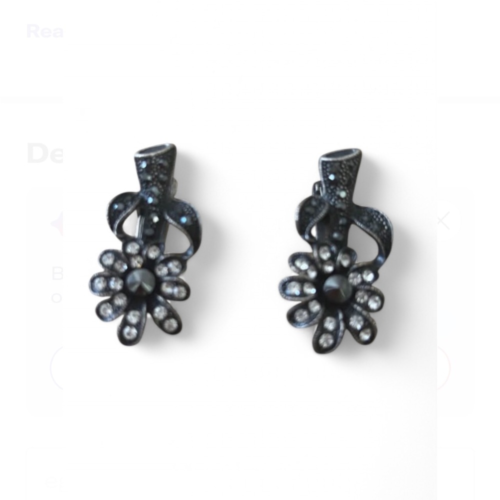 Vintage Black rin stone hair clips